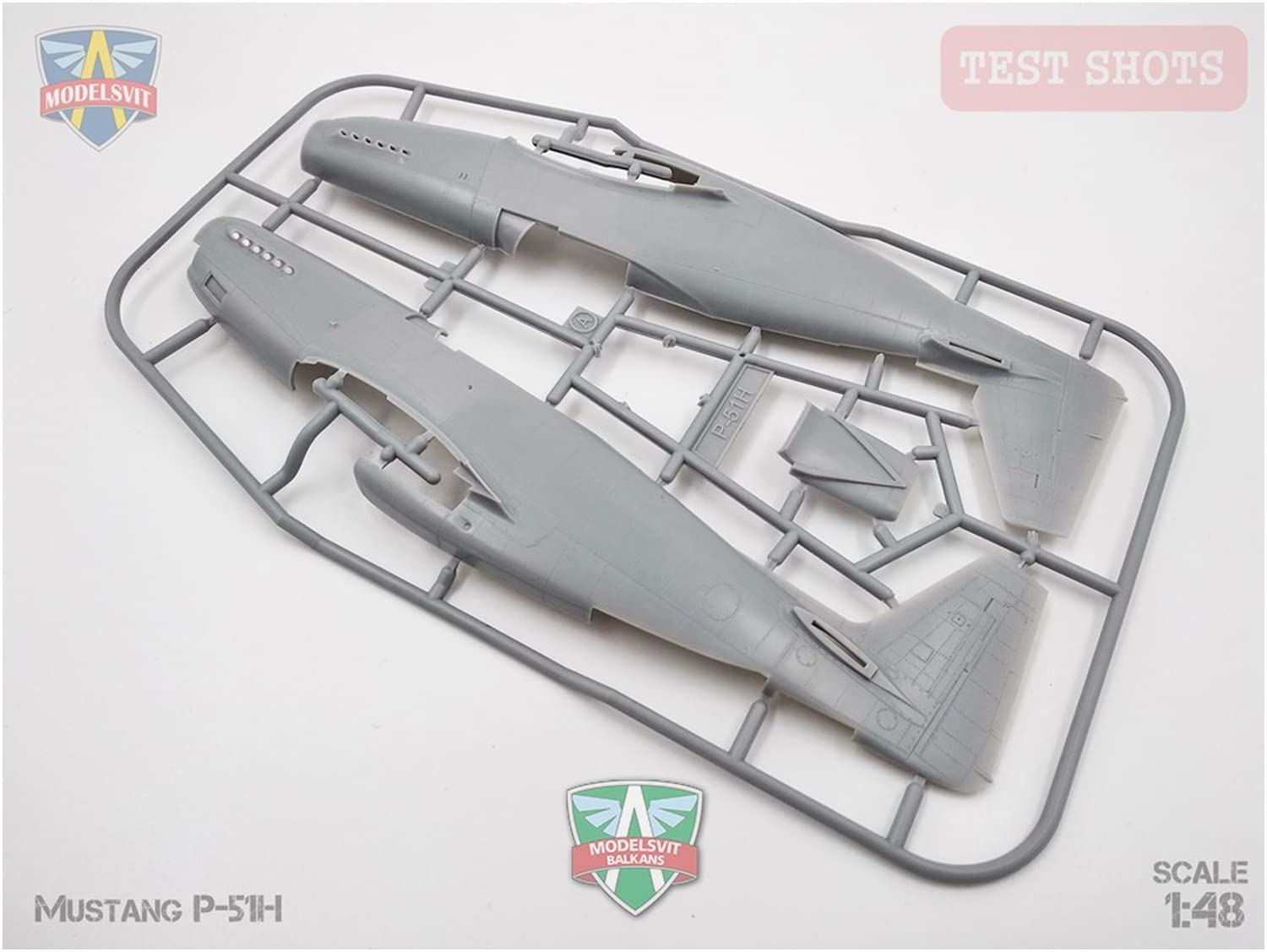 モデルズピット ツインマスタング 1⁄48 F-82F⁄G MDV4818 Amazon